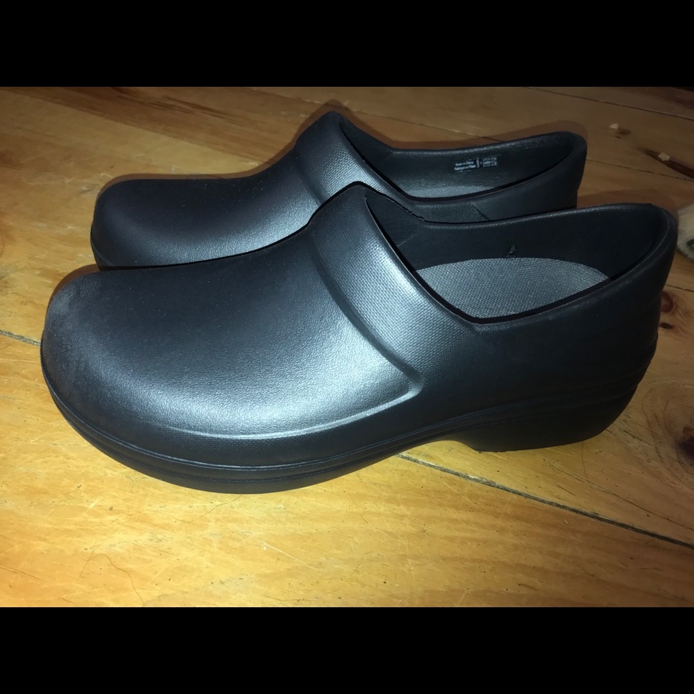 Women’s Crocs